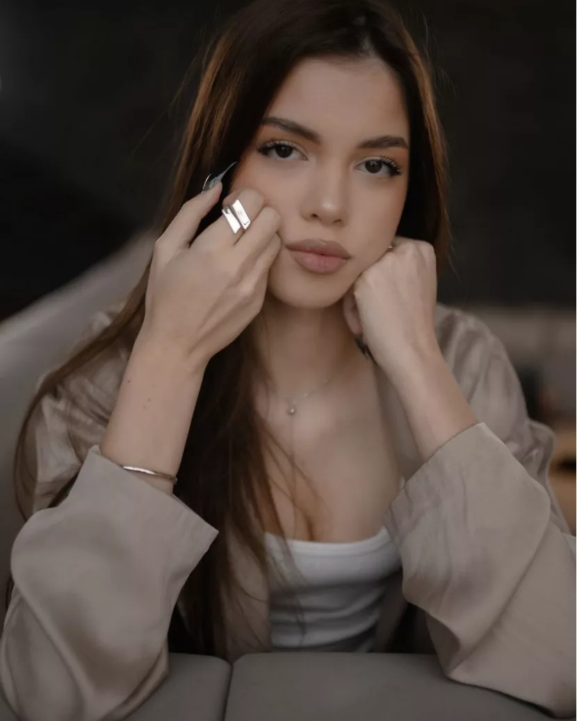 Каблучка срібна геометрічна Стрічки 007061