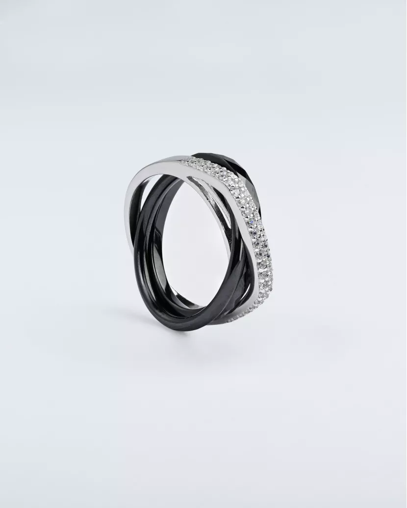 Каблучка срібна потрійна з чорною керамікою і  цирконієм діамантової огранки 007071