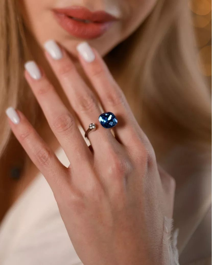 Каблучка срібна роз'ємна з синім квадратим каменем 006959