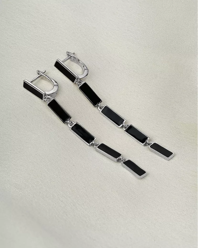 Сережки срібні висячі з чорною емаллю Геометрія 007058