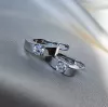 Серьги серебряные колечки с цирконием с особой мерцающей огранкой