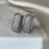 Серьги серебряные с усыпкой из циркония бриллиантовой  огранки