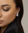 Серьги серебряные с усыпкой из циркония бриллиантовой  огранки