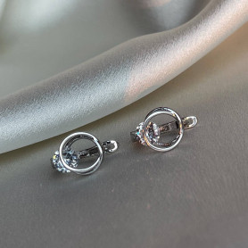 Серебряные серьги с цирконием бриллиантовой огранки 003841