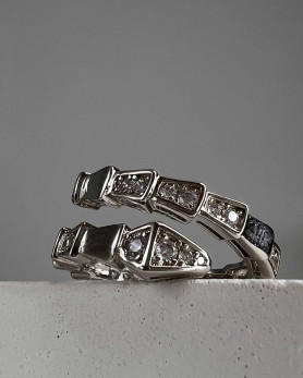 Каблучка срібна із цирконієм діамантового огранювання Змія 000561