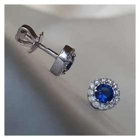 Сережки - пусети (гвоздики) з синім цирконієм і розсипом діамантової огранки