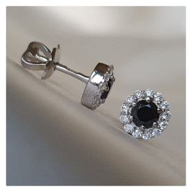 Сережки - пусети (гвоздики) з чорним цирконієм і розсипом діамантової огранки