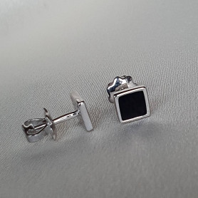 Сережки - пусети (гвоздики) срібні із чорною емаллю Квадрат