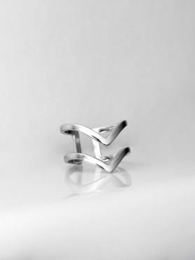 Каблучка срібна без каміння 000430