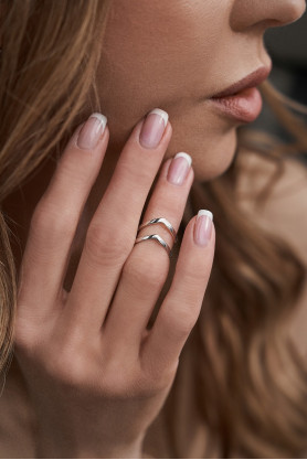 Каблучка срібна Exclusilver 000433