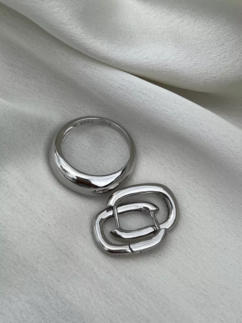 Каблучка срібна Exclusilver 000453