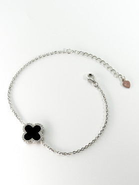 Браслет срібний з оніксом і цирконієм діамантового огранювання Клевер 1,5см 000032