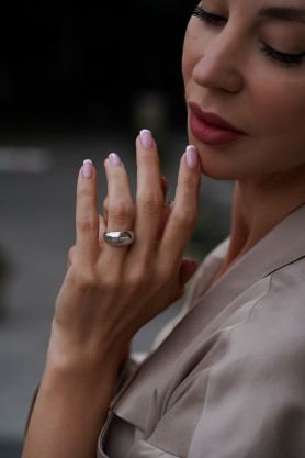 Каблучка срібна випукла Fashion