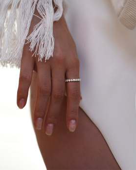 Каблучка срібна доріжка із цирконію діамантової огранки