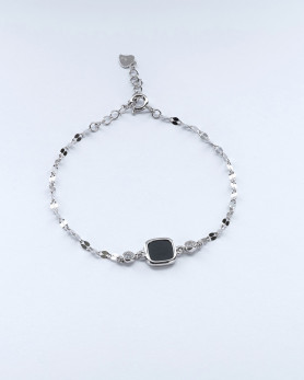 Браслет срібний з оніксом і цирконієм діамантового огранювання Квадрат 006896