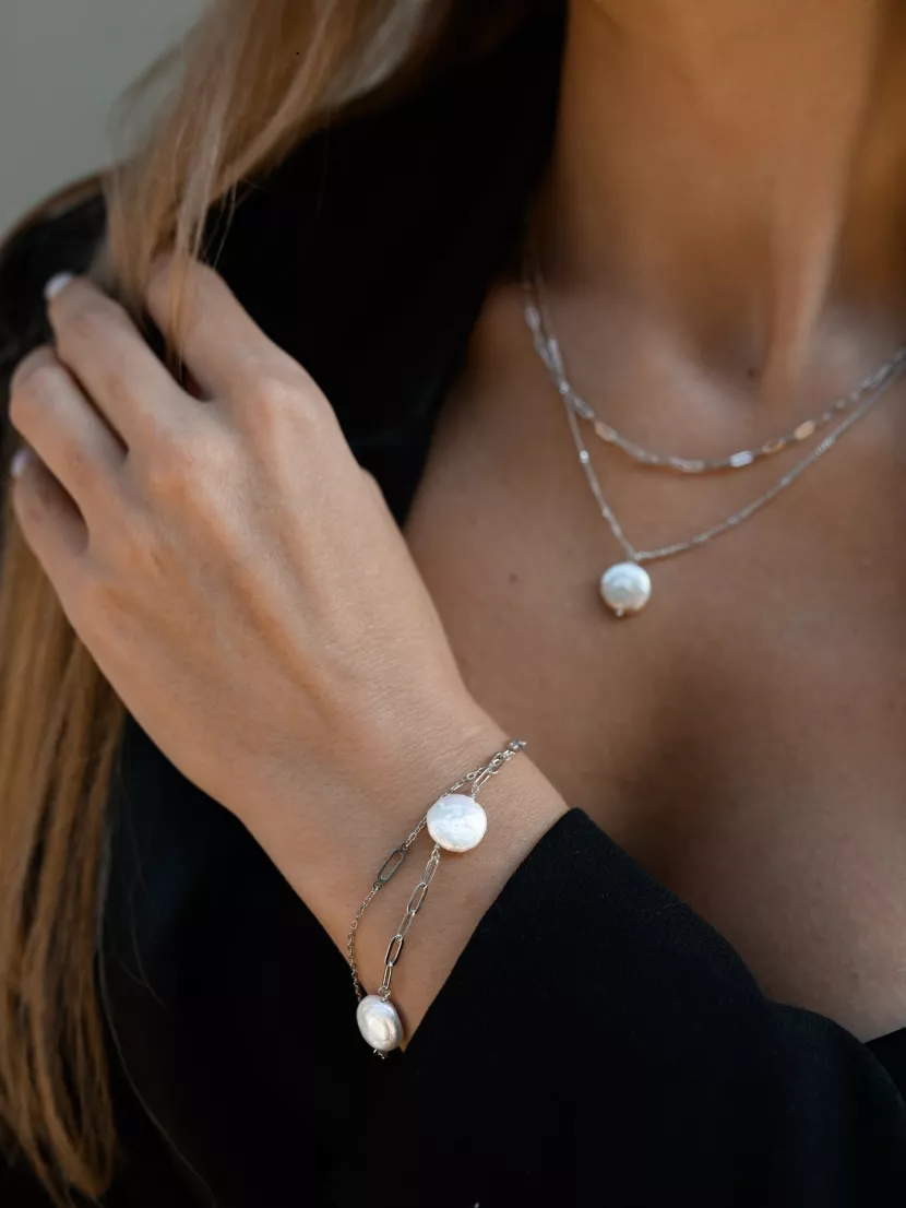 Браслет срібний з барочними перлами та ланцюжком подвійний 006951