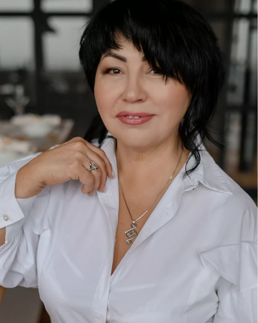 Підвіс срібний ДНК Нації з гранатовим цирконієм 007002