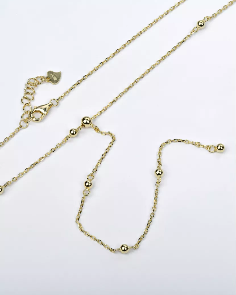 Срібне кольє-краватка з кульками у позолоті 007053